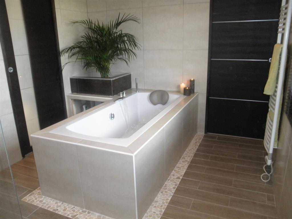 Salle de bain baignoire ilot – lombards
