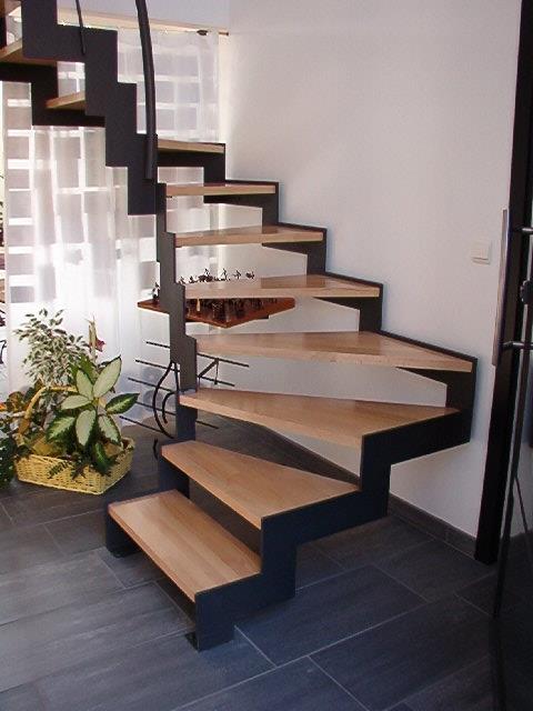 226712 escalier moderne detail de l escalier double.jpg Escalier Contemporain inspiration