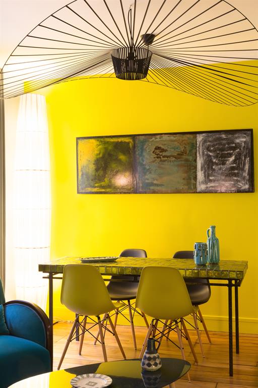 Décoration salle à manger jaune Noir décor manger à salle