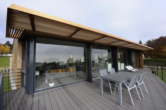 terrasse couverte design en bois