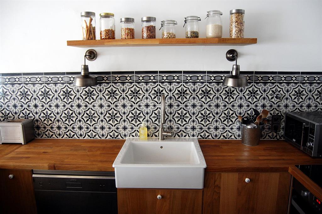 Carrelage de cuisine ancien Careaux de ciment 13 x13